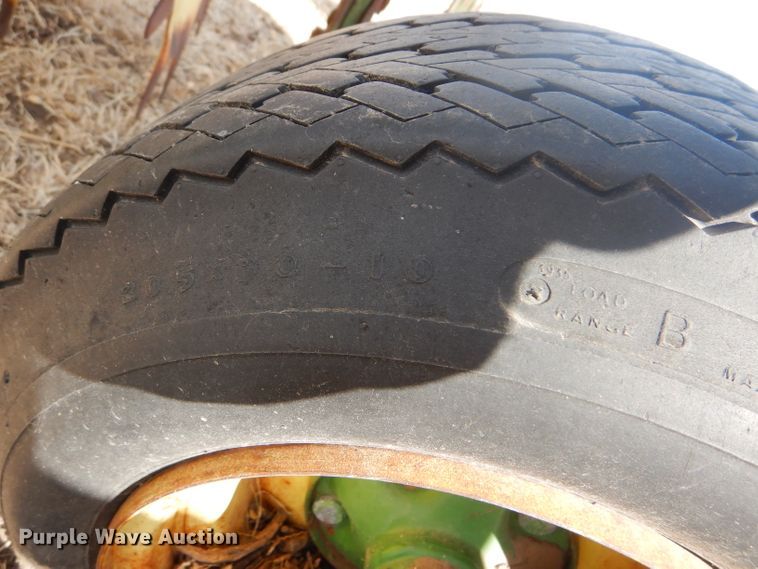 image for item GX9729 John Deere FM row crop cultivator