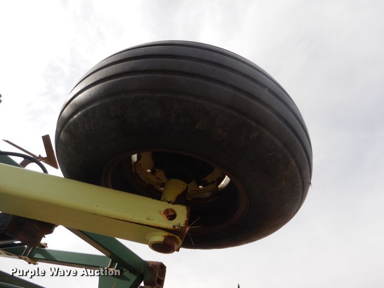 image for item GX9730 QuinStar Fallowmaster field cultivator