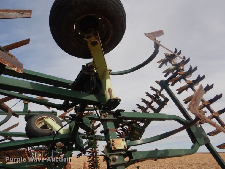 image for item GX9734 QuinStar Fallowmaster II FM5-35 field cultivator