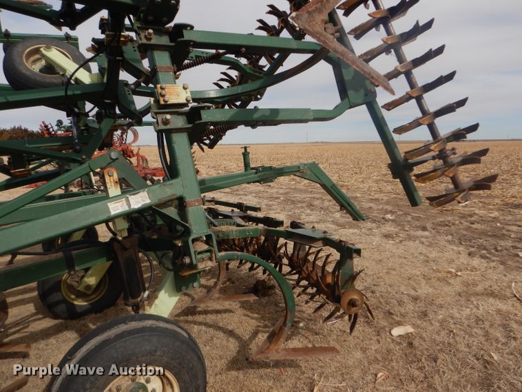 image for item GX9734 QuinStar Fallowmaster II FM5-35 field cultivator