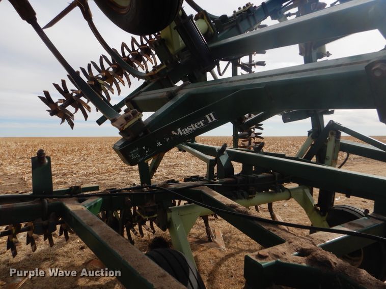 image for item GX9734 QuinStar Fallowmaster II FM5-35 field cultivator