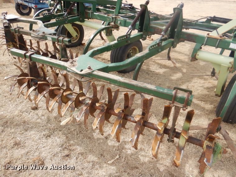 image for item GX9734 QuinStar Fallowmaster II FM5-35 field cultivator