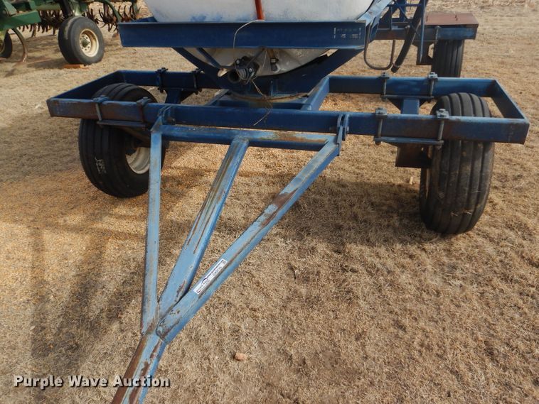 image for item GX9735 Red Ewald fertilizer trailer
