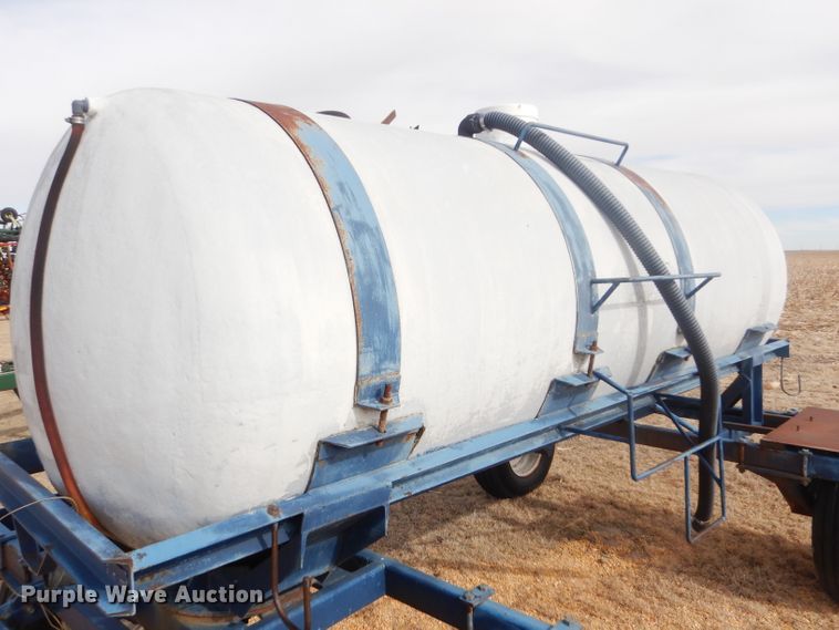 image for item GX9735 Red Ewald fertilizer trailer