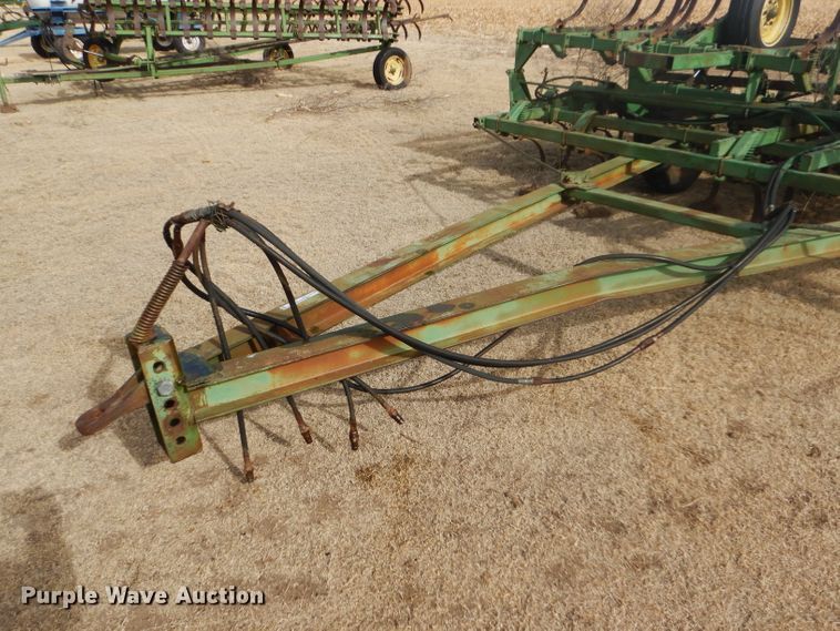 image for item GX9737 John Deere 1010 field cultivator