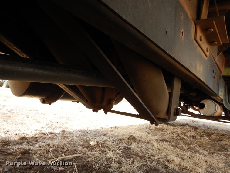 image for item GX9738 1975 Ford F750 grain truck