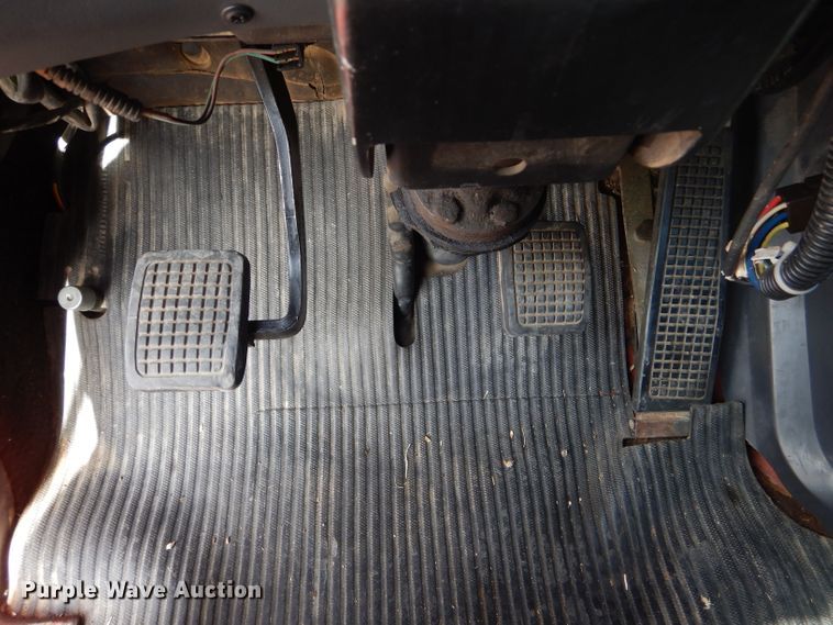 image for item GX9739 1994 Ford L9000 AeroMax semi truck