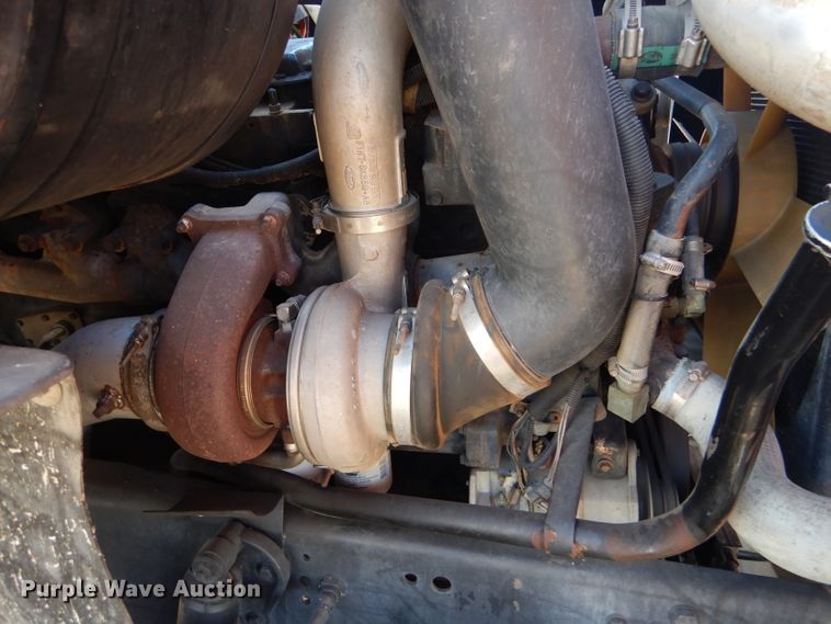 image for item GX9739 1994 Ford L9000 AeroMax semi truck