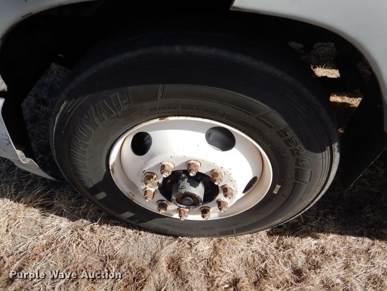 image for item GX9739 1994 Ford L9000 AeroMax semi truck