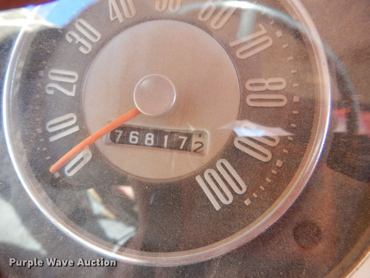 image for item GX9740 1966 Ford 600 grain truck