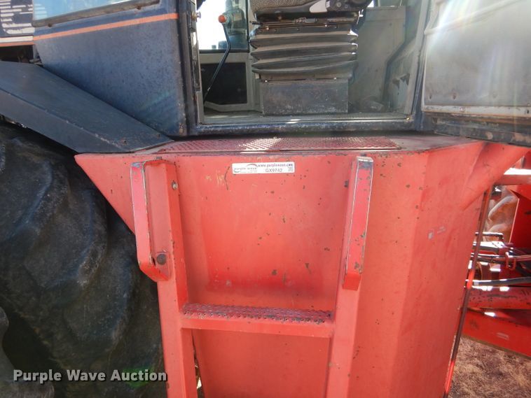 image for item GX9742 1988 Versatile 876 Designation 6 4WD tractor