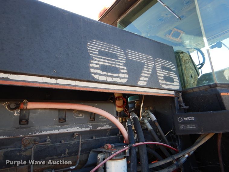 image for item GX9742 1988 Versatile 876 Designation 6 4WD tractor