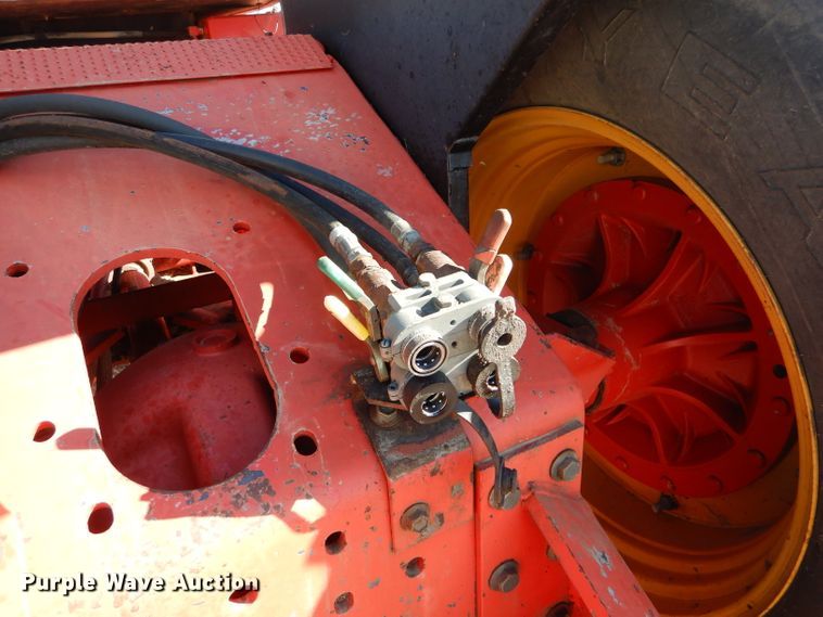 image for item GX9742 1988 Versatile 876 Designation 6 4WD tractor