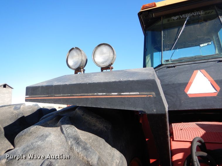 image for item GX9742 1988 Versatile 876 Designation 6 4WD tractor