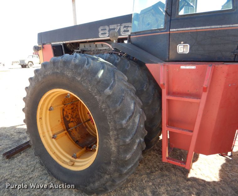 image for item GX9742 1988 Versatile 876 Designation 6 4WD tractor