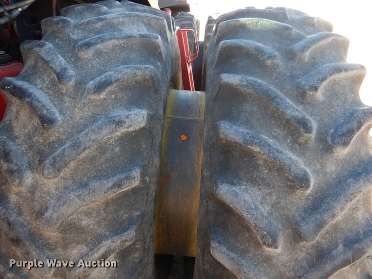 image for item GX9742 1988 Versatile 876 Designation 6 4WD tractor