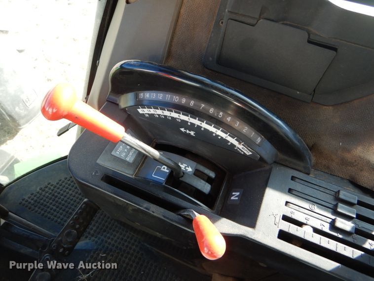 image for item GX9743 1993 John Deere 4960 MFWD tractor