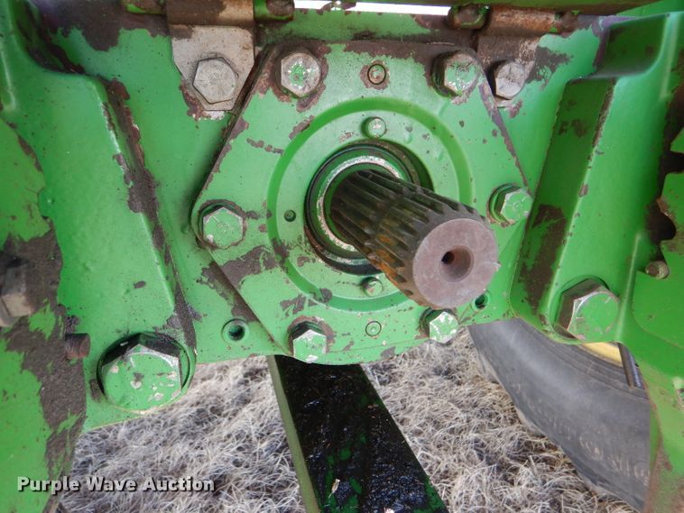 image for item GX9743 1993 John Deere 4960 MFWD tractor