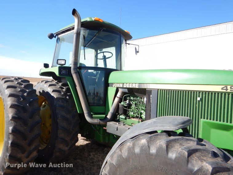 image for item GX9743 1993 John Deere 4960 MFWD tractor