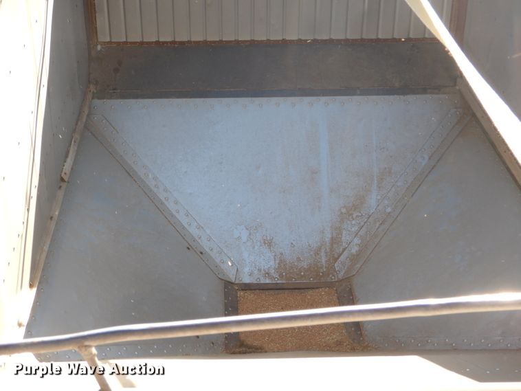 image for item GX9745 1974 Timpte double hopper bottom grain trailer