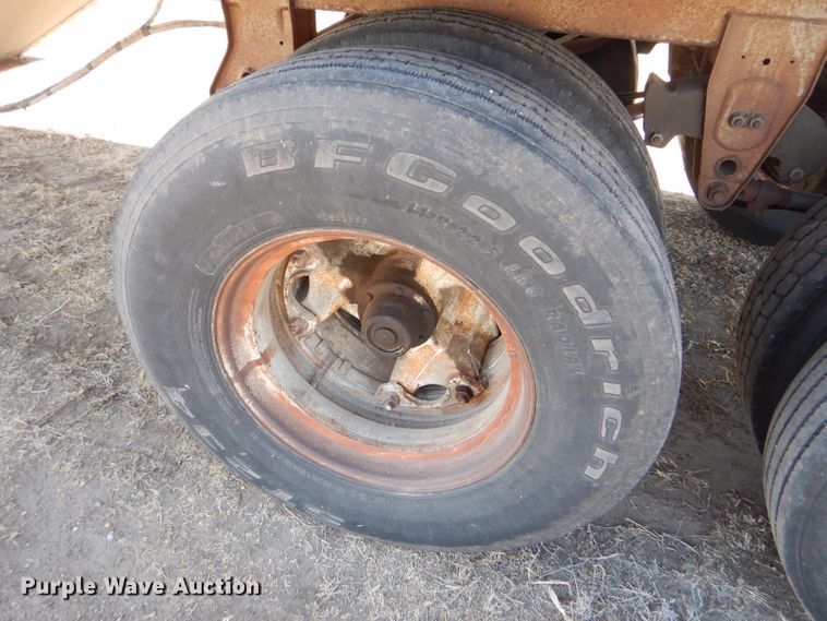 image for item GX9745 1974 Timpte double hopper bottom grain trailer