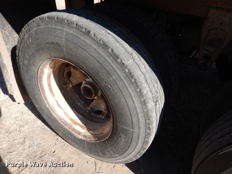 image for item GX9745 1974 Timpte double hopper bottom grain trailer