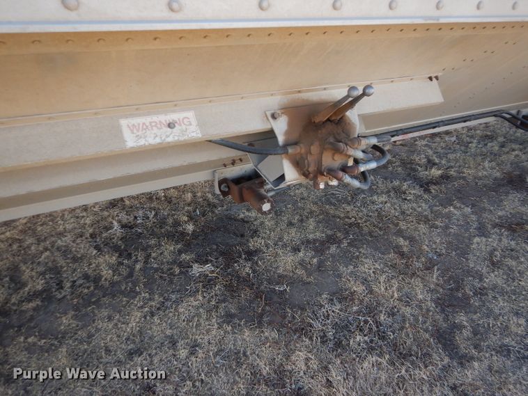 image for item GX9746 1994 Timpte Super Hopper grain trailer