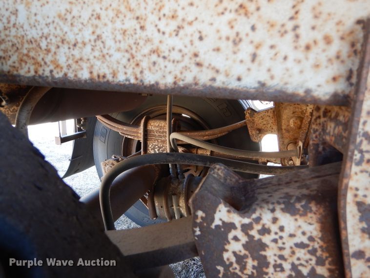 image for item GX9746 1994 Timpte Super Hopper grain trailer