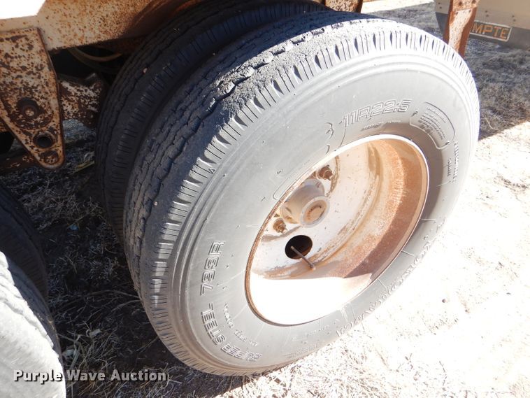 image for item GX9746 1994 Timpte Super Hopper grain trailer