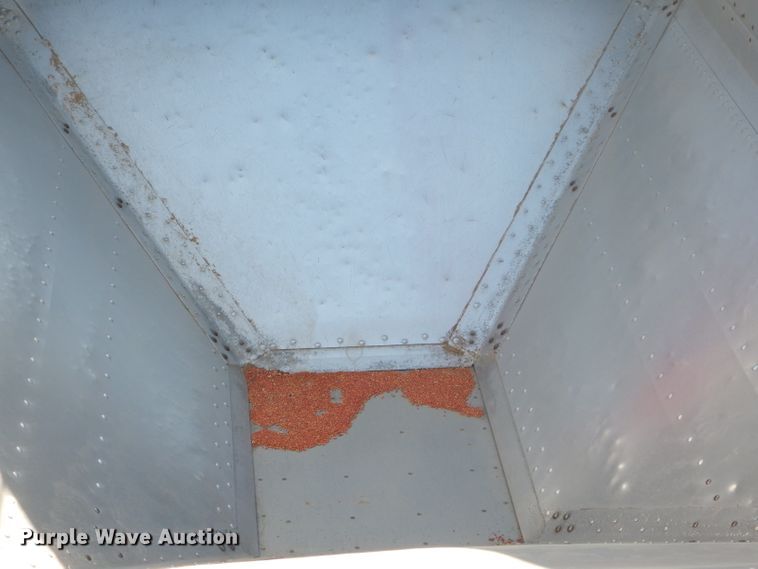 image for item GX9746 1994 Timpte Super Hopper grain trailer