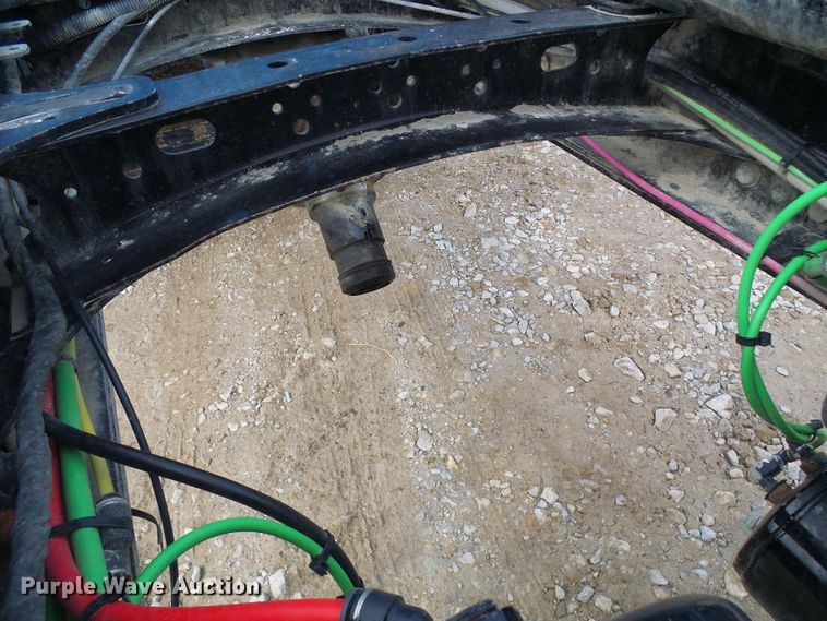 image for item DD1789 2017 Freightliner Business Class M2 truck cab and chassis