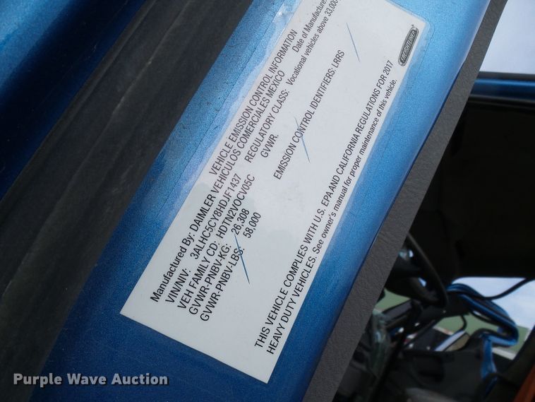 image for item DD1789 2017 Freightliner Business Class M2 truck cab and chassis