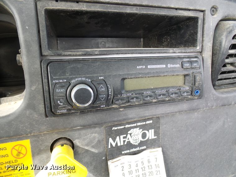 image for item DD1789 2017 Freightliner Business Class M2 truck cab and chassis