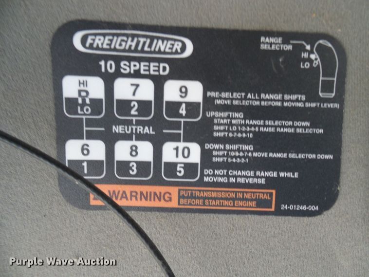 image for item DD1789 2017 Freightliner Business Class M2 truck cab and chassis