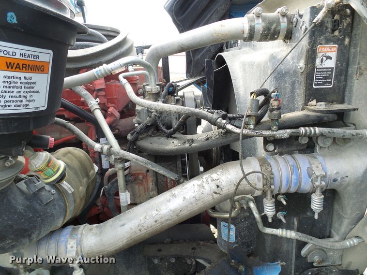 image for item DD1789 2017 Freightliner Business Class M2 truck cab and chassis