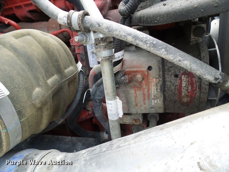 image for item DD1789 2017 Freightliner Business Class M2 truck cab and chassis