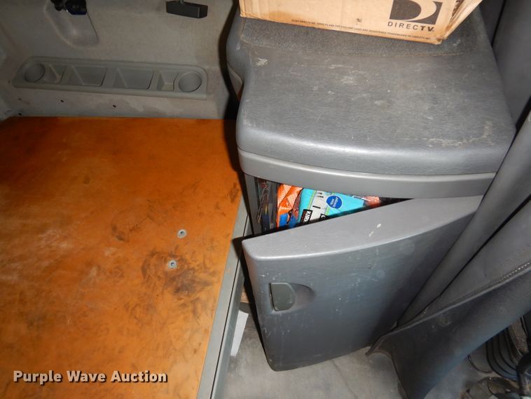 image for item DD3036 2011 International ProStar Eagle semi truck