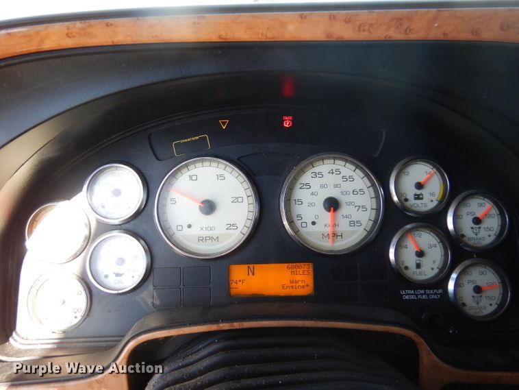 image for item DD3036 2011 International ProStar Eagle semi truck