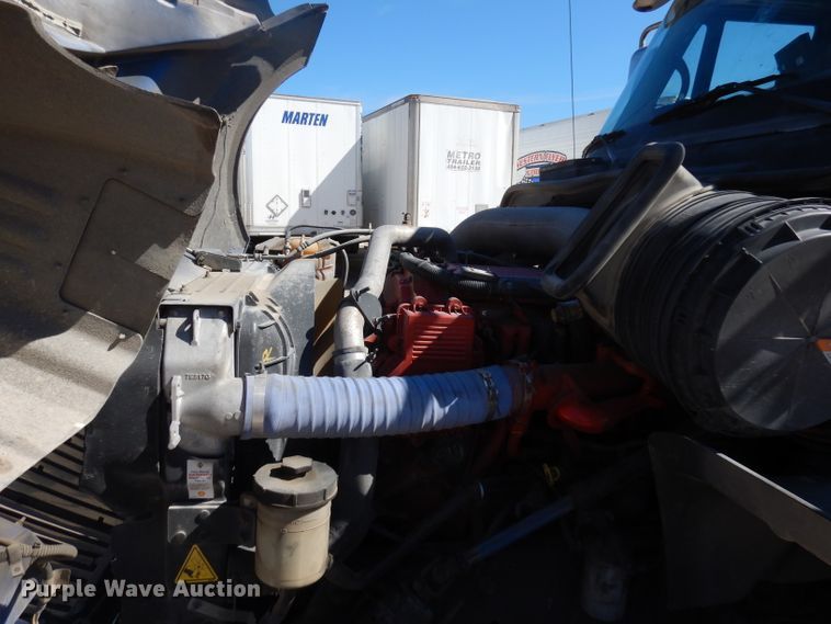 image for item DD3036 2011 International ProStar Eagle semi truck