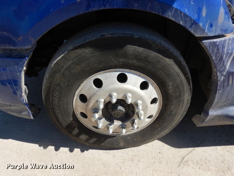 image for item DD3036 2011 International ProStar Eagle semi truck