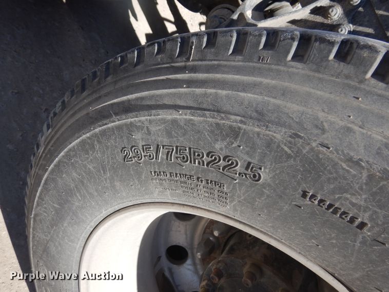 image for item DD3036 2011 International ProStar Eagle semi truck