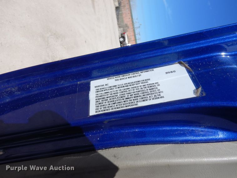 image for item DD3036 2011 International ProStar Eagle semi truck