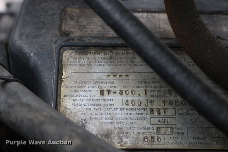 image for item DD6084 1992 Mack CH613 semi truck