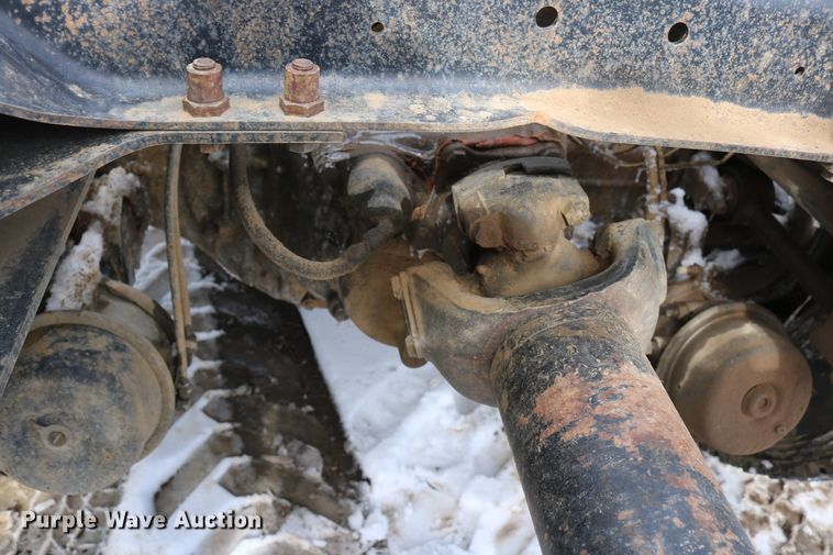 image for item DD6084 1992 Mack CH613 semi truck