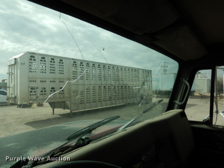 image for item DF7362 1990 International 4900 dump truck