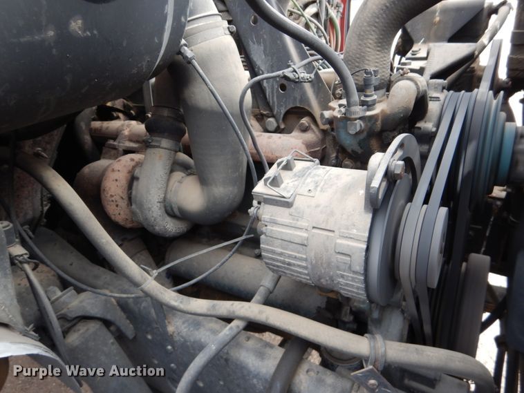 image for item DF7362 1990 International 4900 dump truck