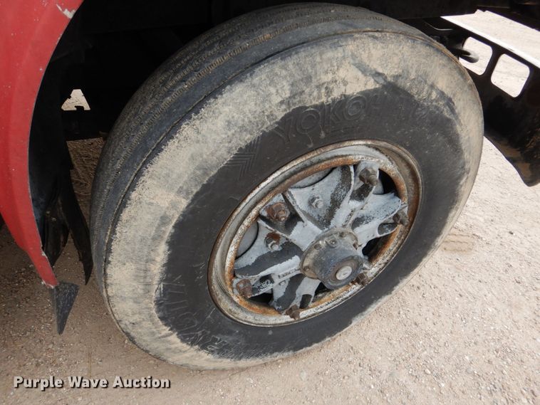 image for item DF7362 1990 International 4900 dump truck