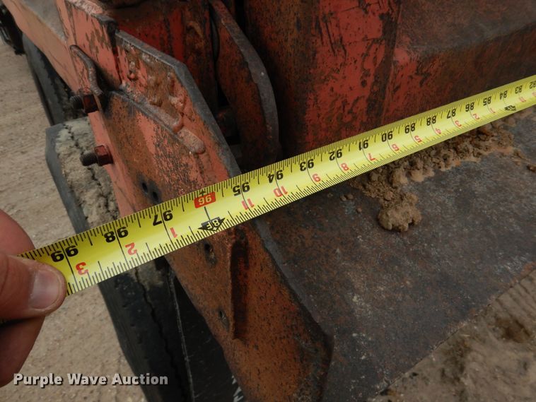 image for item DF7362 1990 International 4900 dump truck