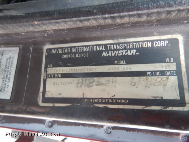 image for item DF7362 1990 International 4900 dump truck