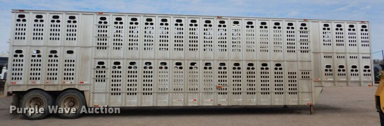 image for item DF7367 1991 Barrett Eagle Cattle Pot livestock trailer